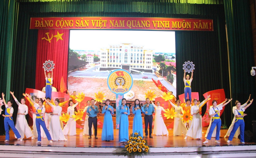 Bắc Giang: Phát triển đoàn viên, hội viên, các tổ chức chính trị - xã hội tại các khu, cụm công...